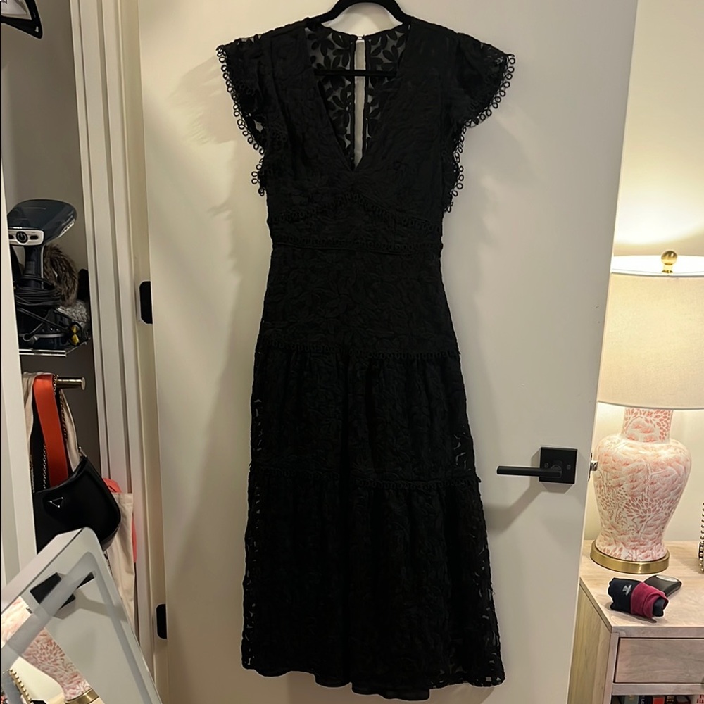 Lost + Wander Black Ruffled Tiered Midi Dress
